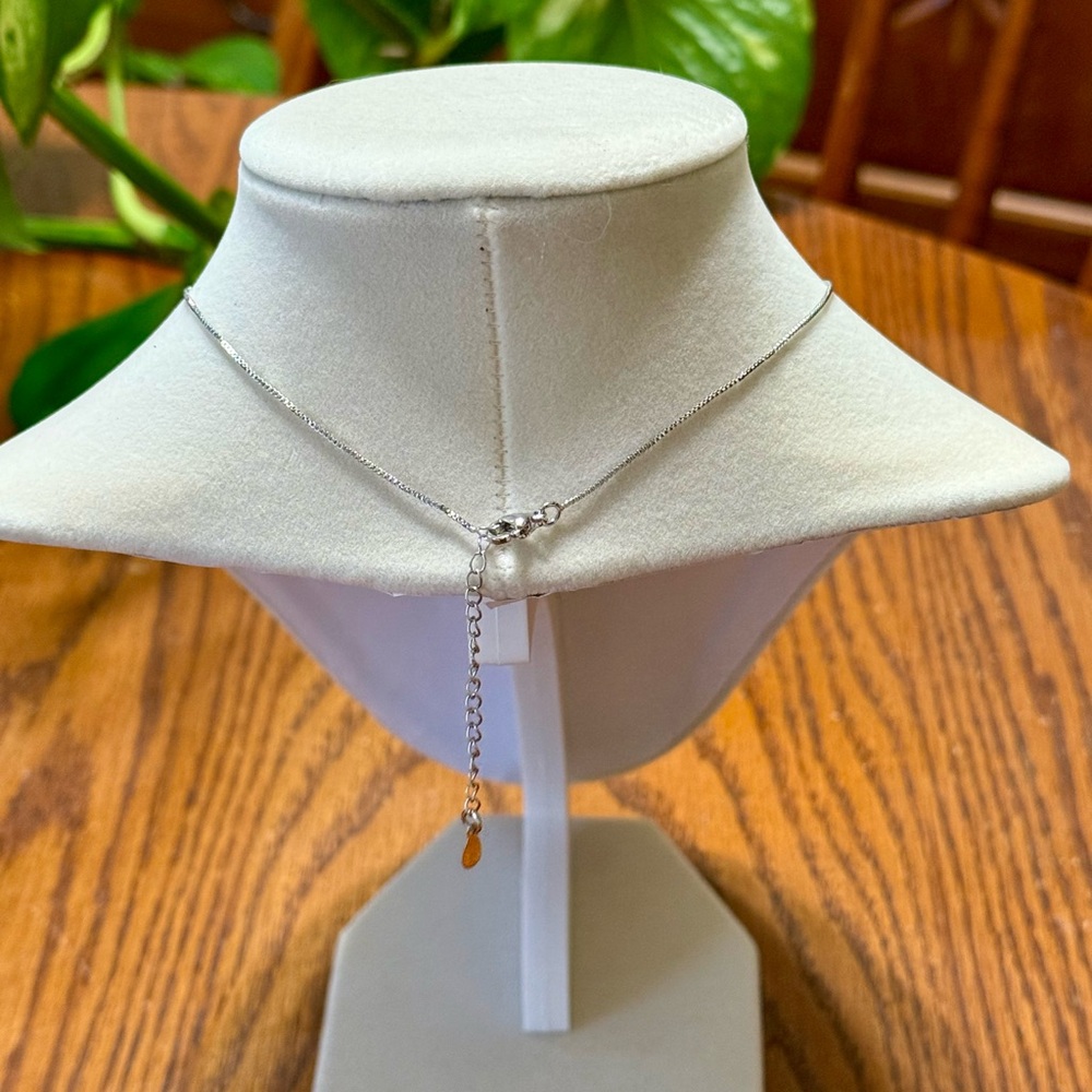 Silver Tone Cubic Zirconia Pendant With Chain Necklace New - Picture 3 of 8